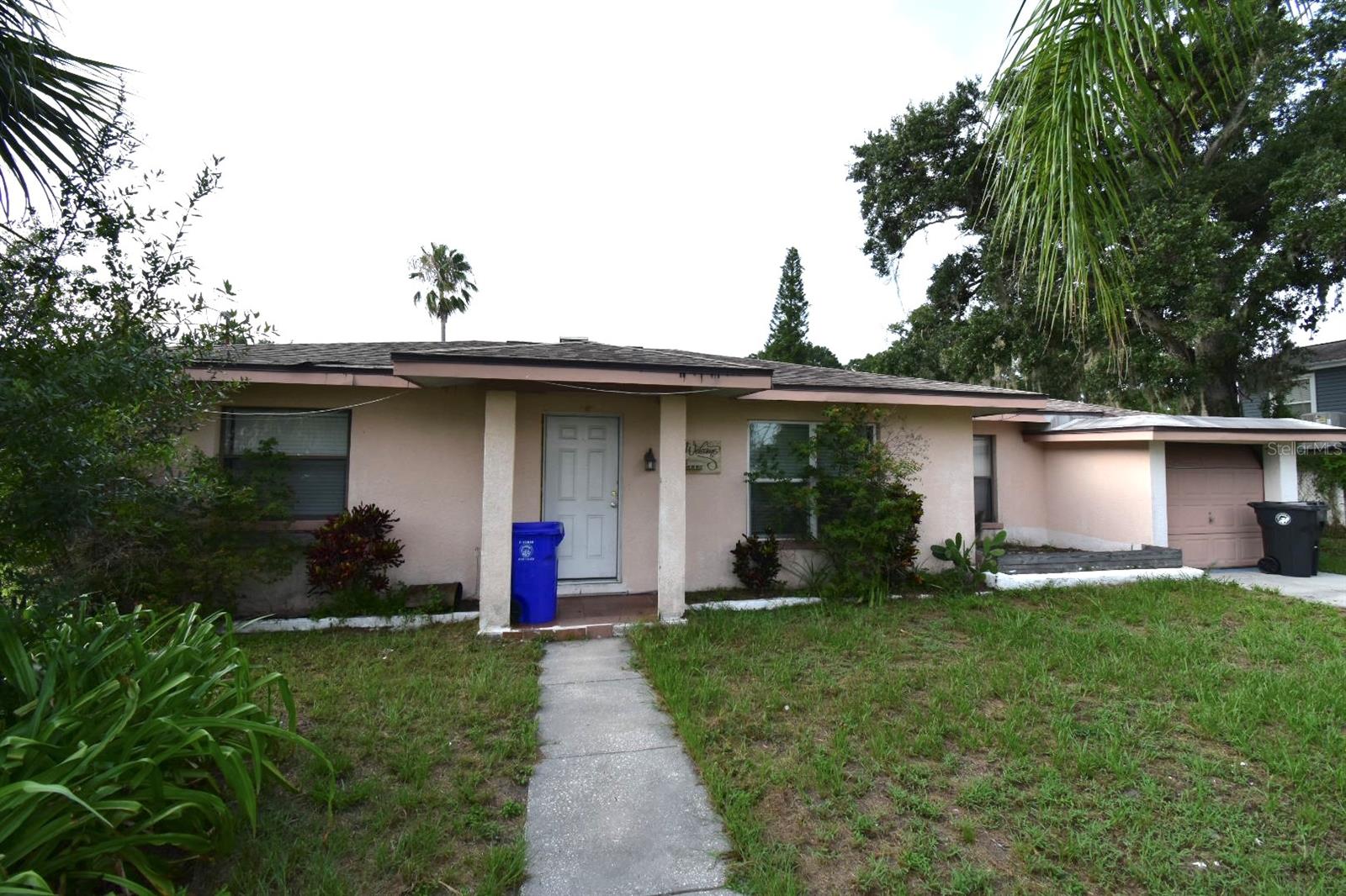 204 SHORE DR W, Oldsmar FL 34677