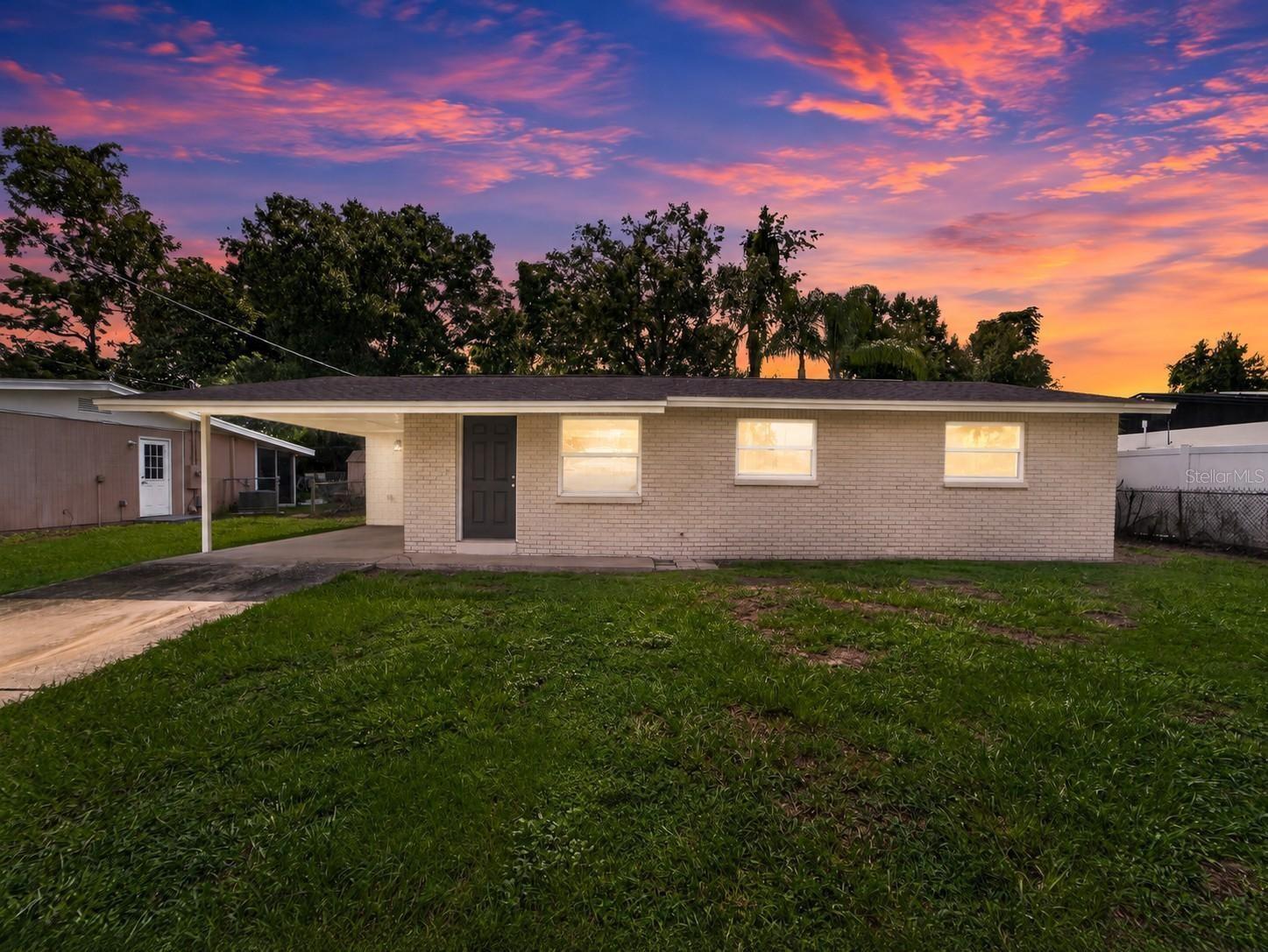 506 SHAMROCK RD, Brandon FL 33511