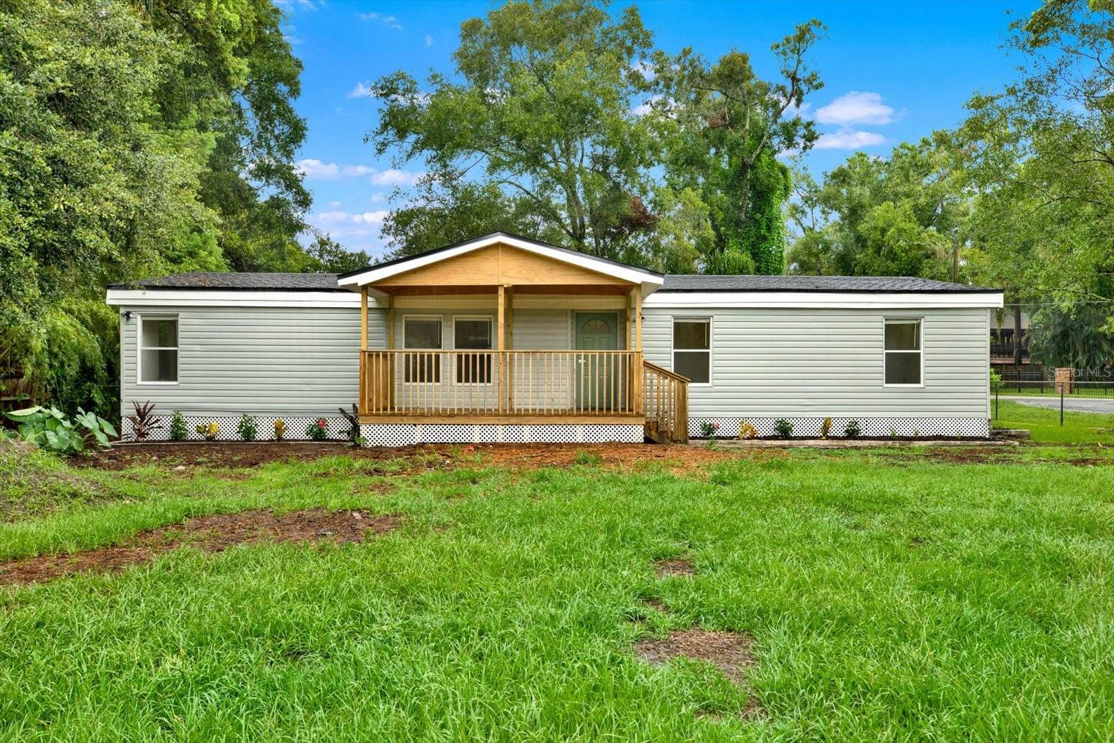 5801 MYRTLE LN, Tampa FL 33625