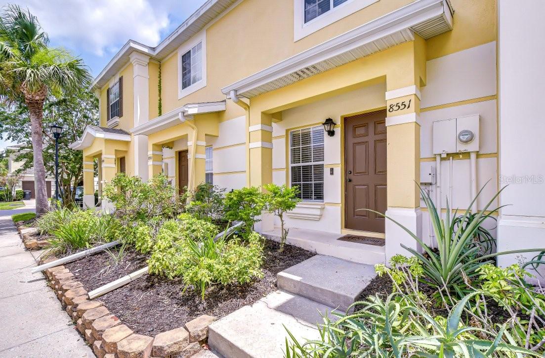 8551 TRAIL WIND DR, Tampa FL 33647