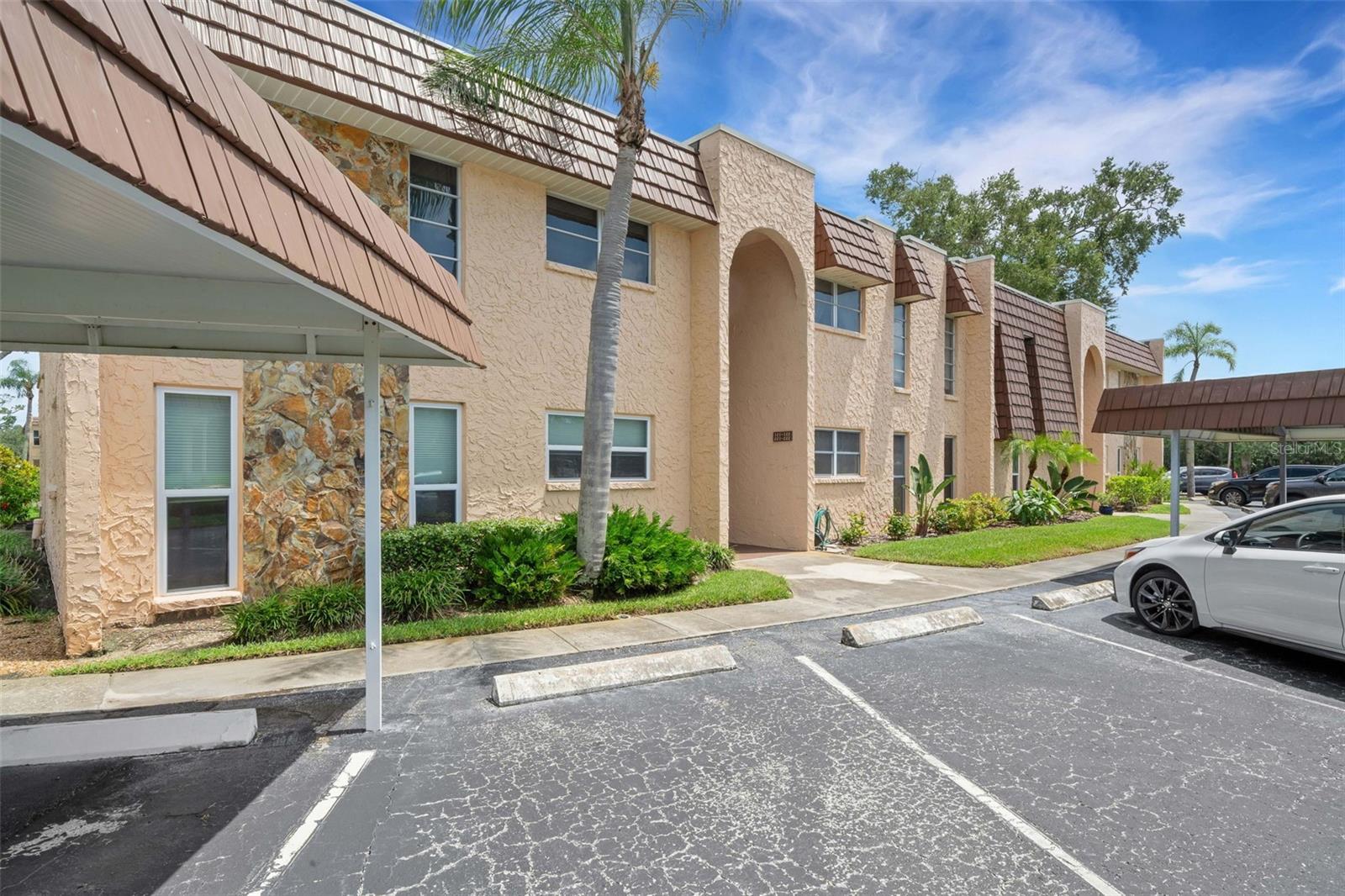 121 ASPEN CIR #121, Seminole FL 33777