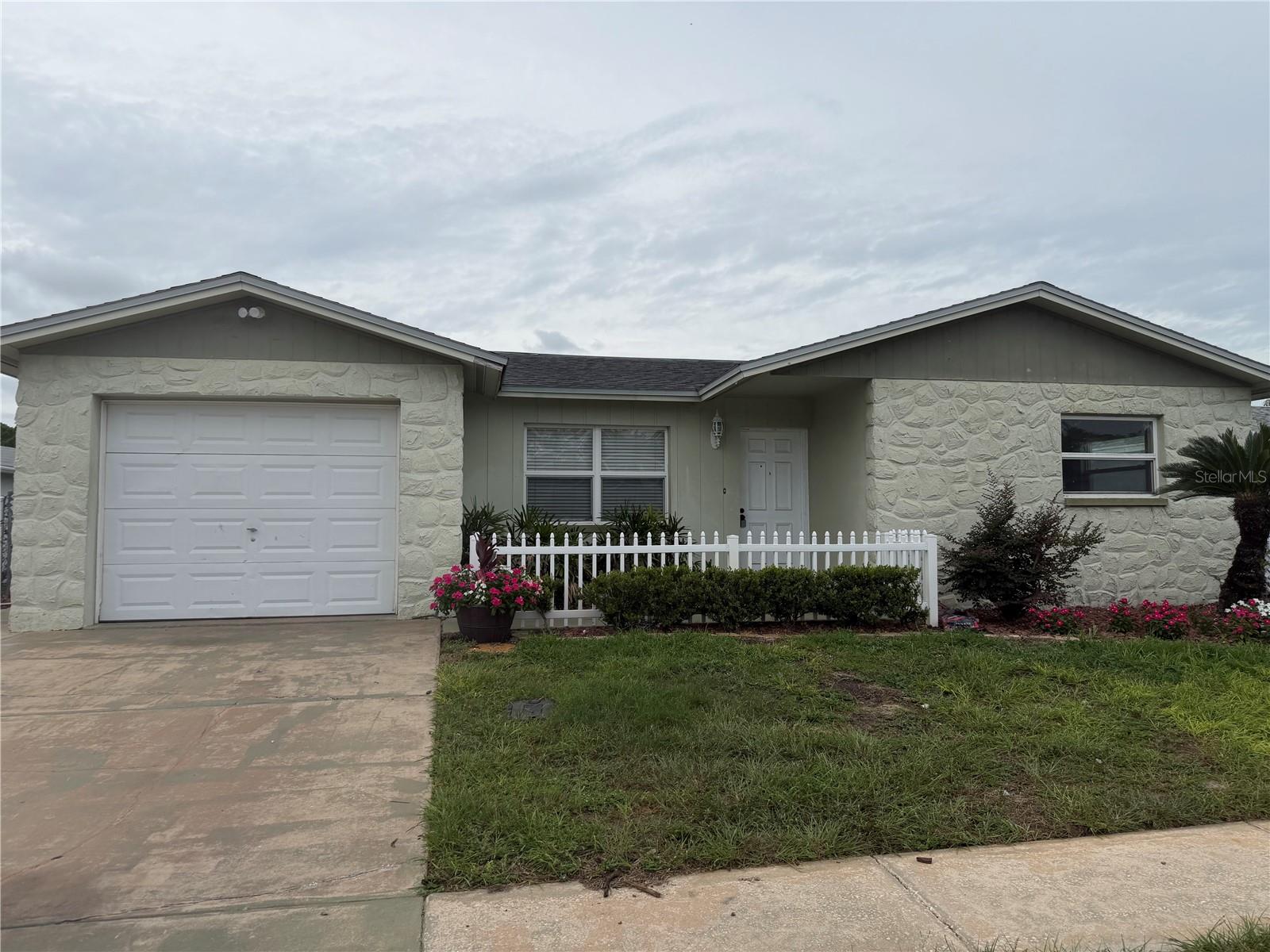 6310 DIAMOND DRIVE DR, New Port Richey FL 34653