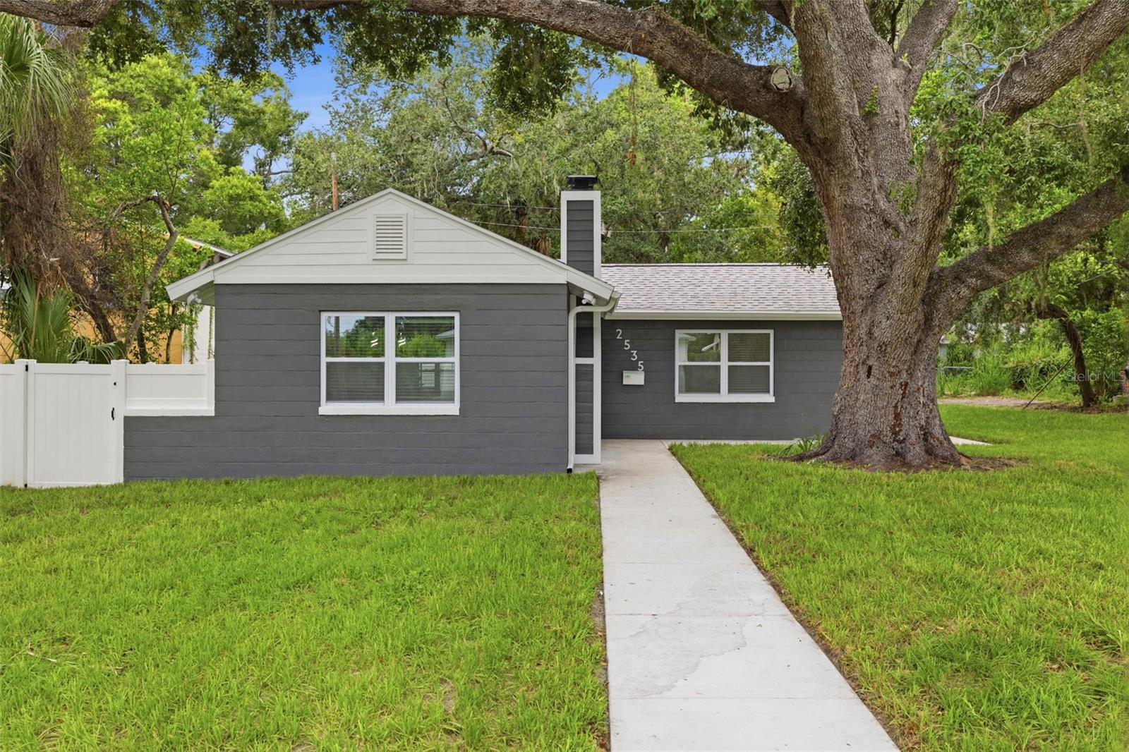 2535 19TH ST S, St Petersburg FL 33712