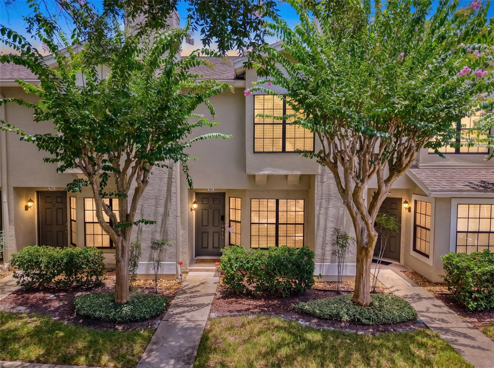 5100 BURCHETTE RD #905, Tampa FL 33647