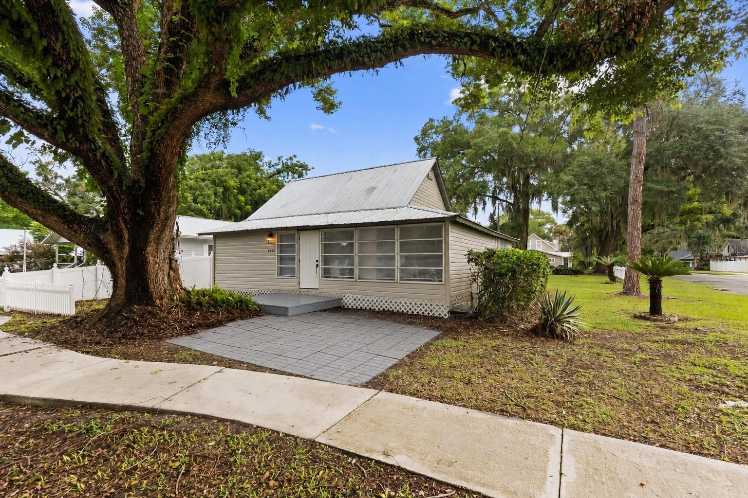 5450 10TH ST, Zephyrhills FL 33542