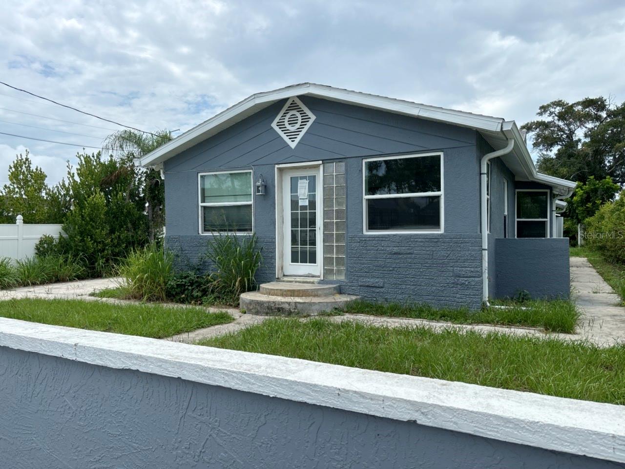 1169 KINGSLEY ST, Clearwater FL 33756