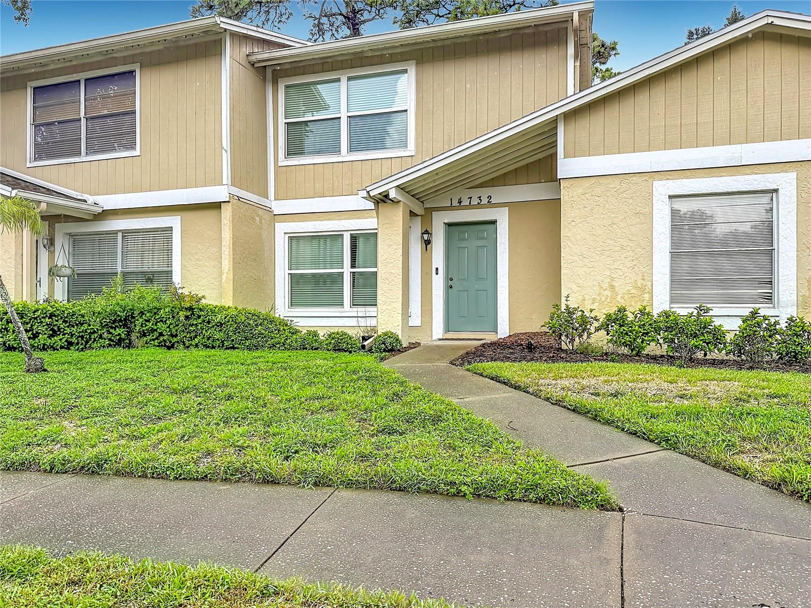 14732 PINE GLEN CIR, Lutz FL 33559