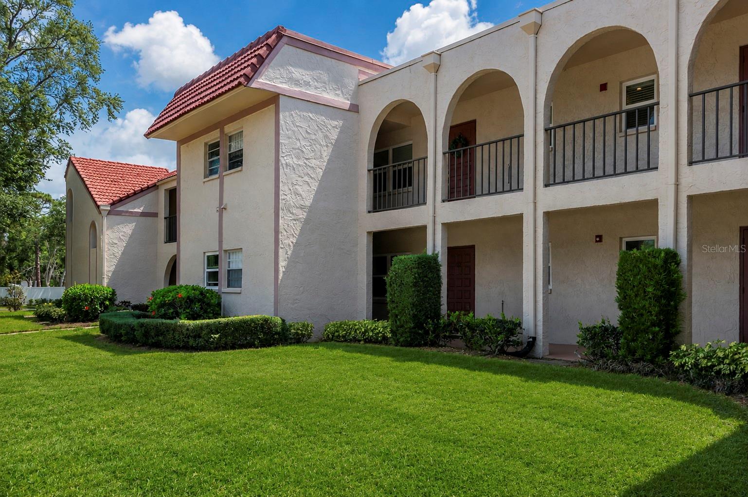 9700 STARKEY RD #325, Seminole FL 33777