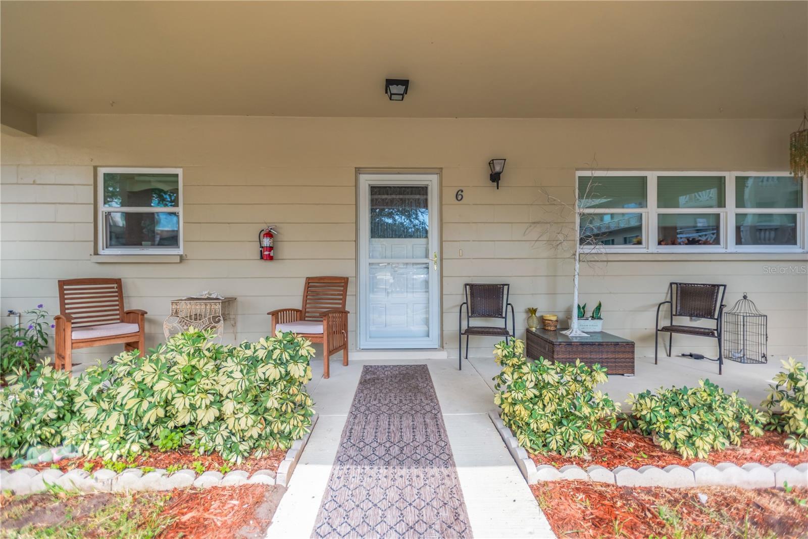 2350 HAITIAN DR #6, Clearwater FL 33763