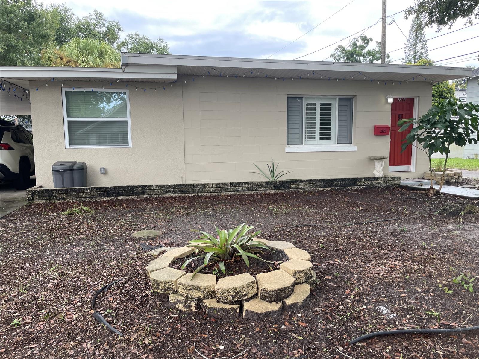 2829 21ST ST N, St Petersburg FL 33713