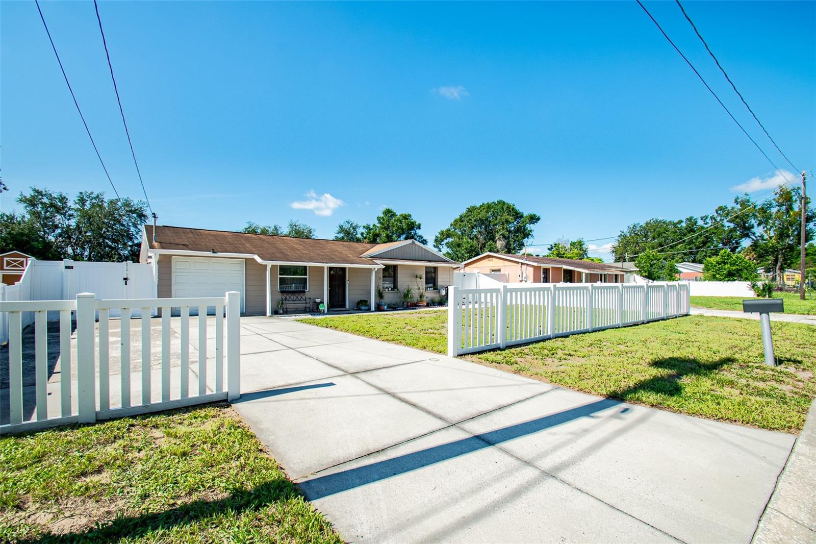 5607 E 29TH AVE, Tampa FL 33619