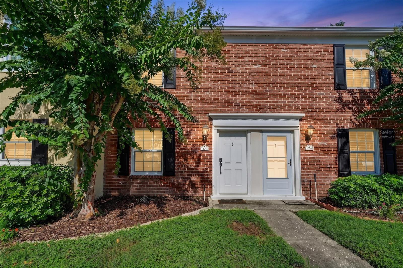 13747 JUNIPER BLOSSOM DR, Tampa FL 33618