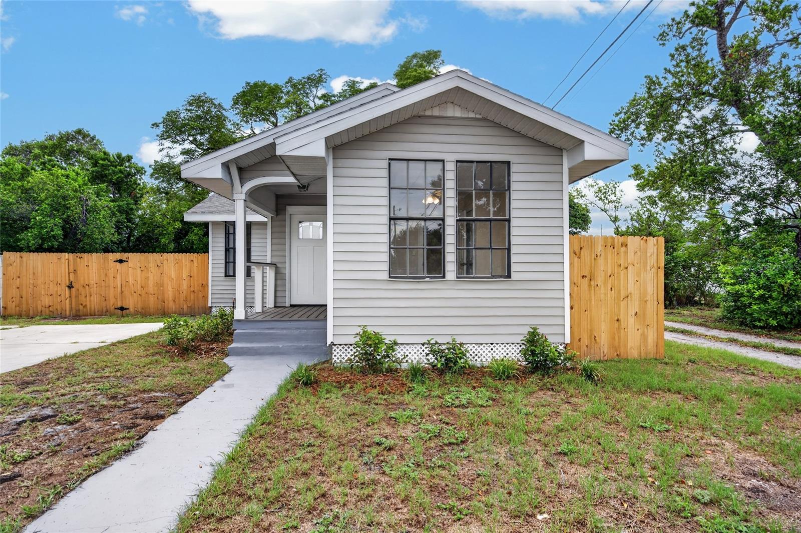 1327 35TH ST S, St Petersburg FL 33711