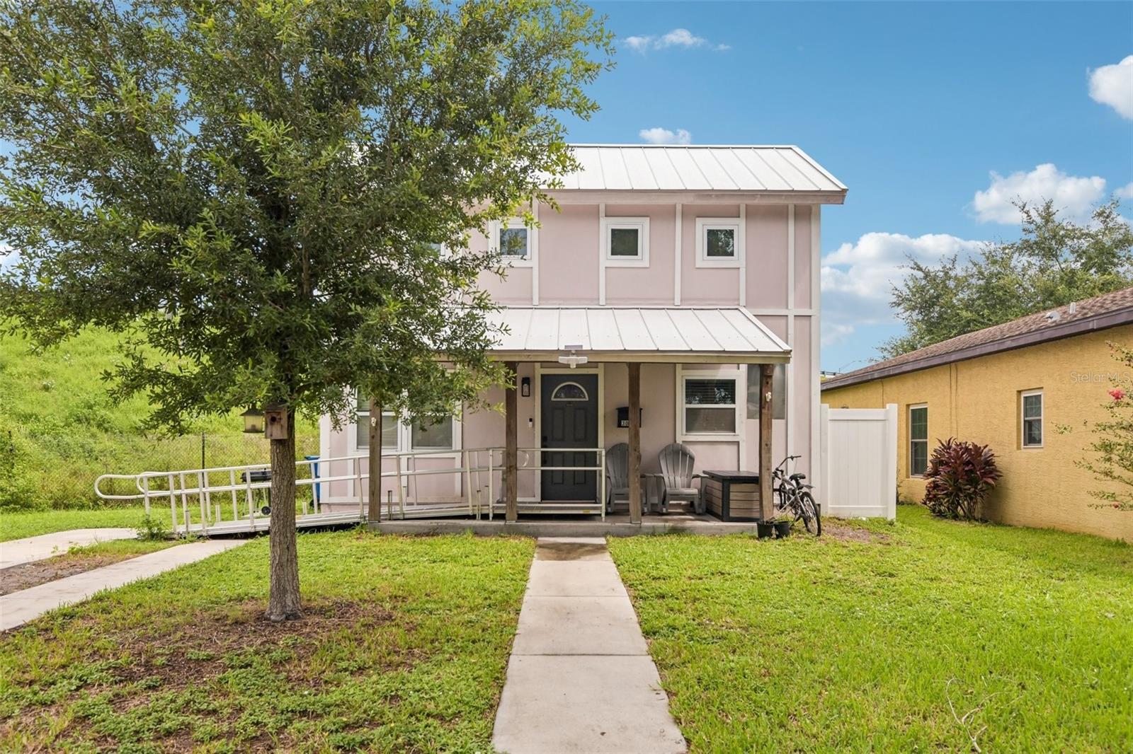 3011 12TH AVE S, St Petersburg FL 33712