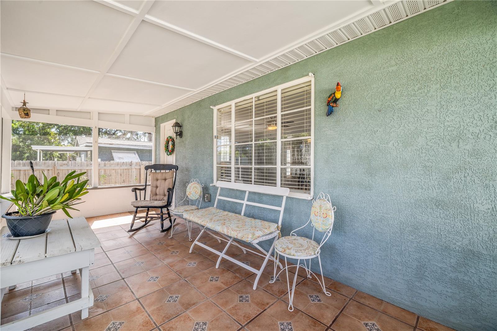 6634 49TH AVE N, St Petersburg FL 33709