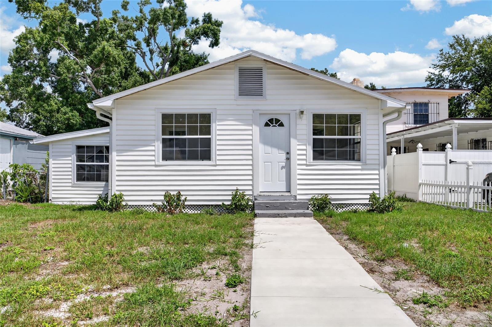 3927 11TH AVE S, St Petersburg FL 33711