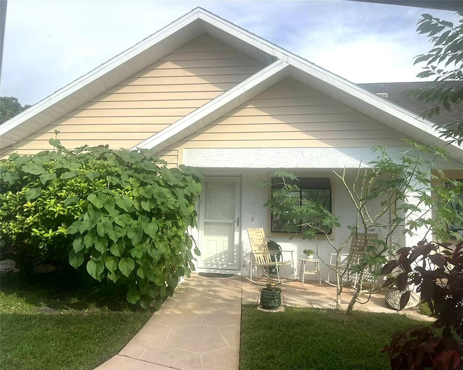 10706 LAQUINTA DR, New Port Richey FL 34654