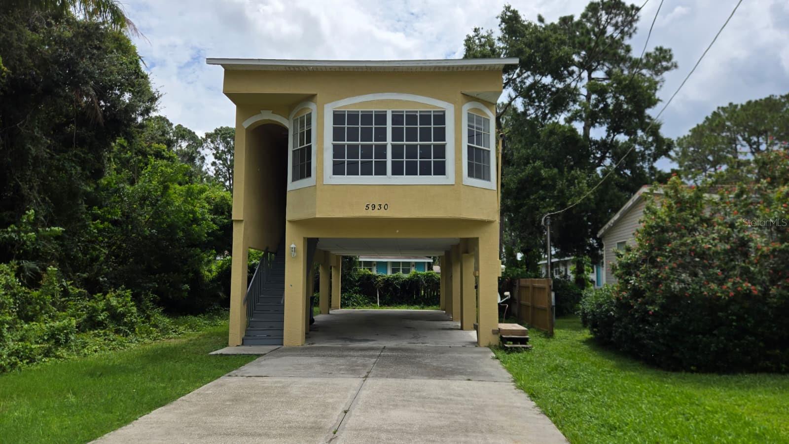 5930 MOHR LOOP, Tampa FL 33615