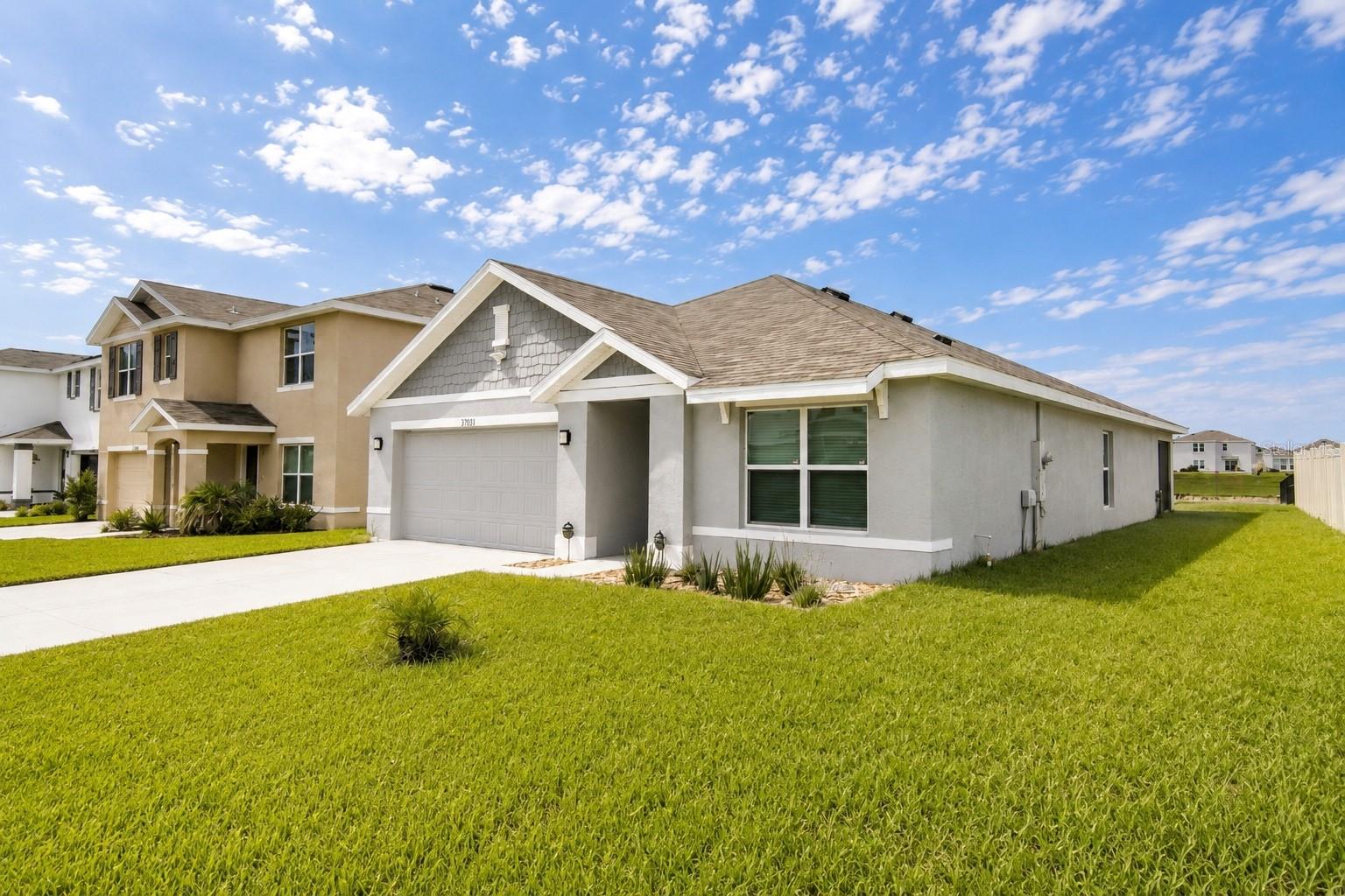 37093 SHARKS EYE LN, Zephyrhills FL 33541