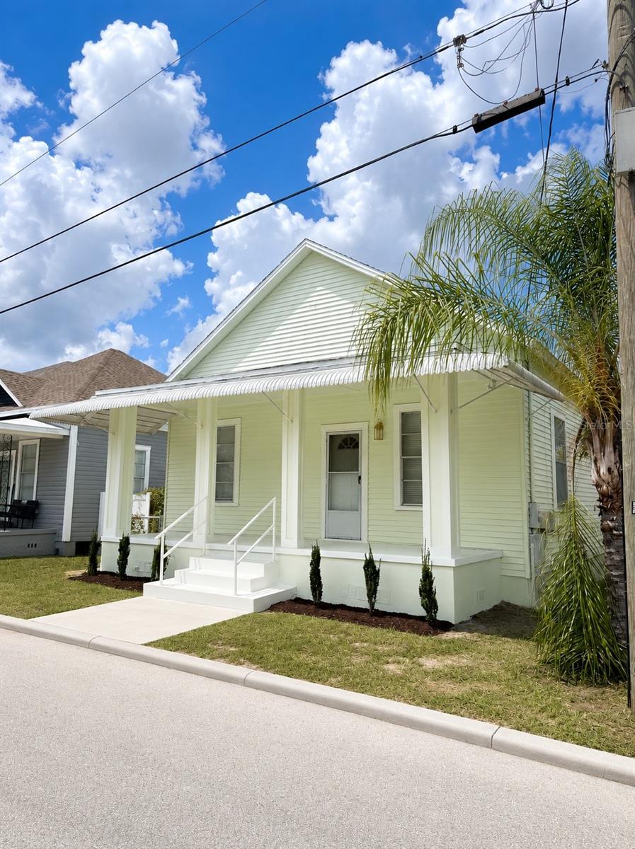 2908 BANZA ST, Tampa FL 33605