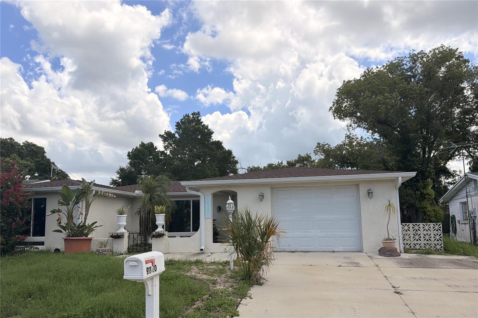9830 MARK TWAIN LN, Port Richey FL 34668