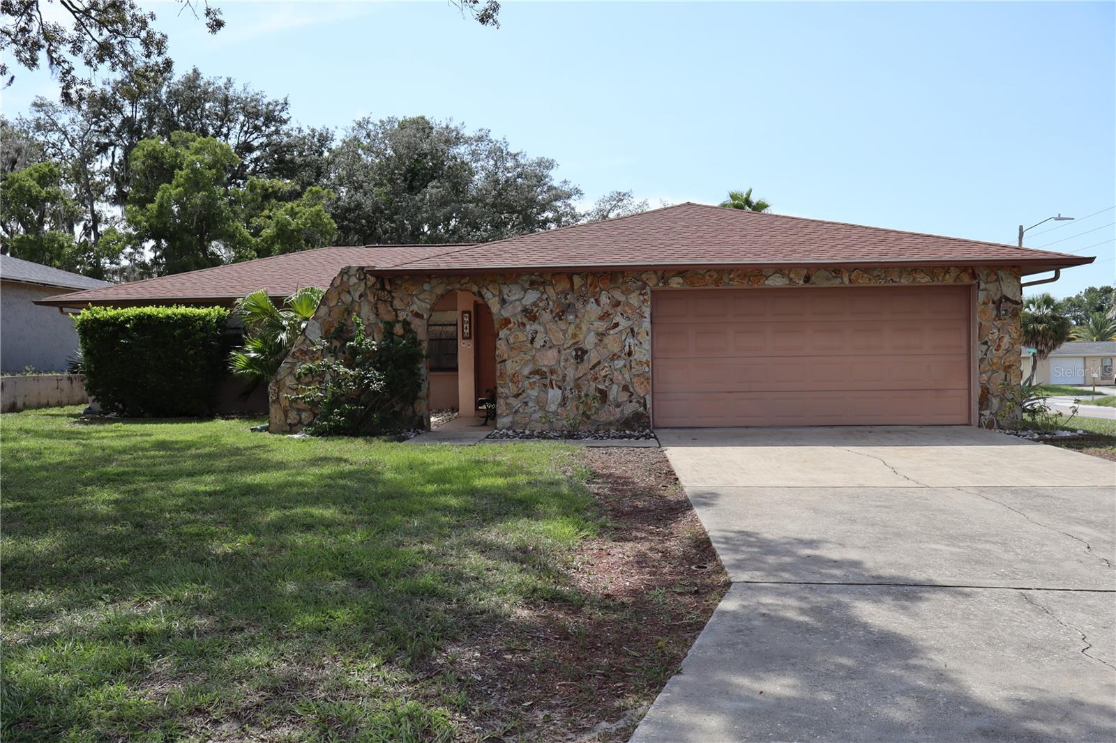 8949 FOREST LAKE DR, Port Richey FL 34668