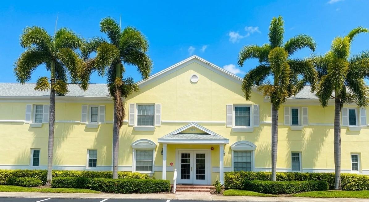4728 BEACH #C, St Petersburg FL 33705