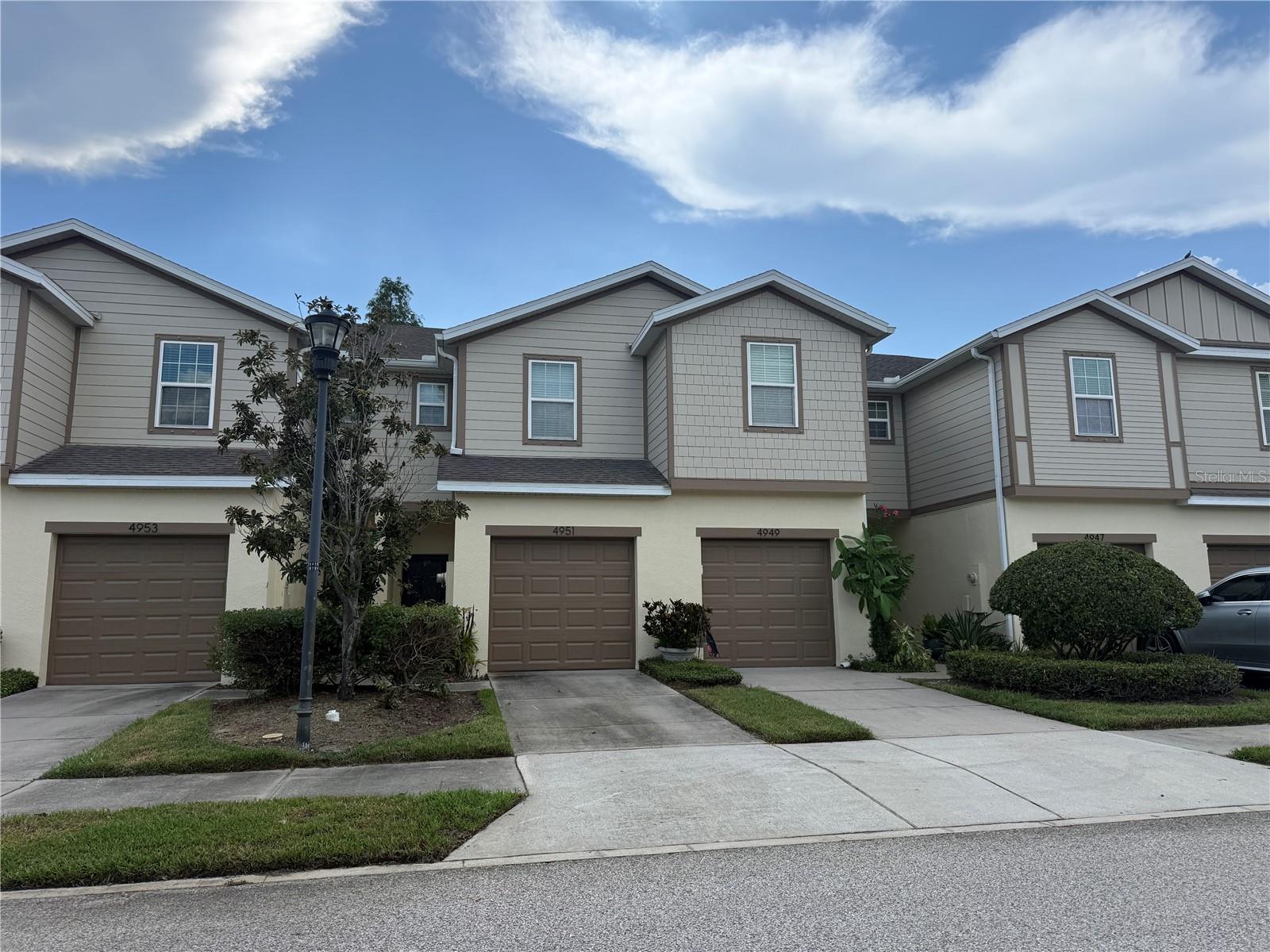 4951 WHITE SANDERLING CT, Tampa FL 33619