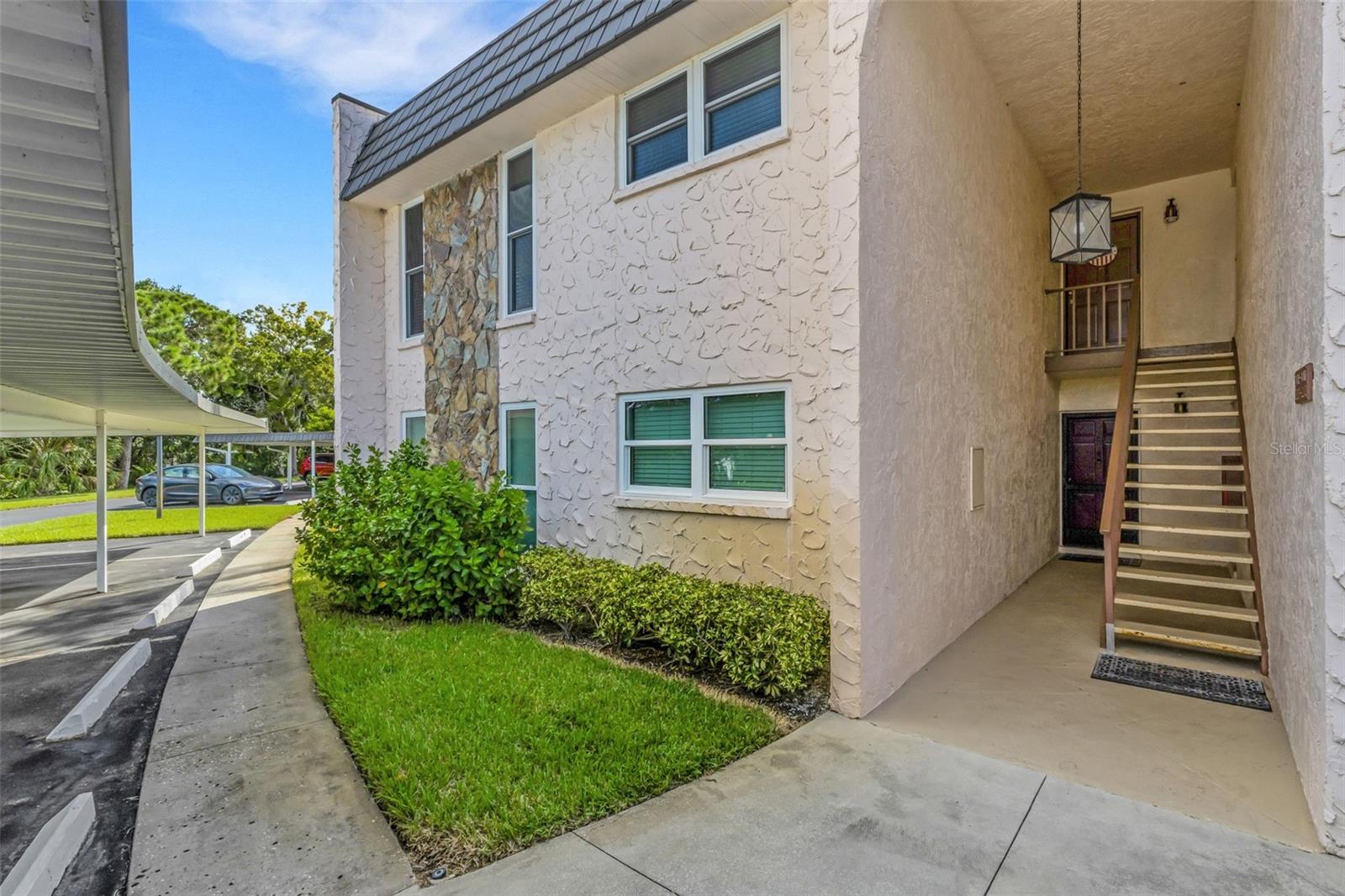 209 FERNWOOD CIR #209, Seminole FL 33777