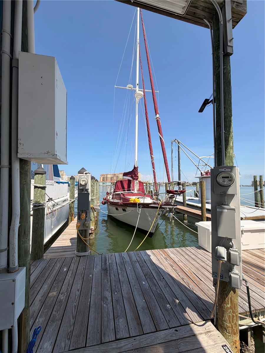 200 WINDWARD PSGE #28F, Clearwater FL 33767
