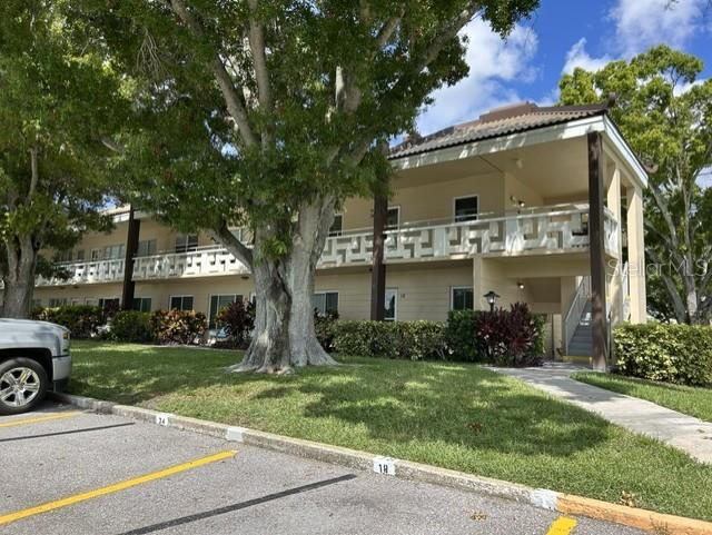 2280 WORLD PARKWAY BLVD #18, Clearwater FL 33763