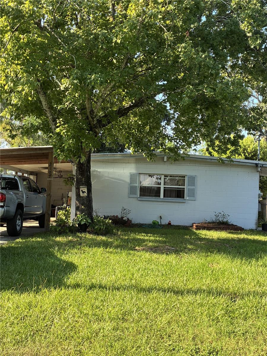2109 E 97TH AVE, Tampa FL 33612