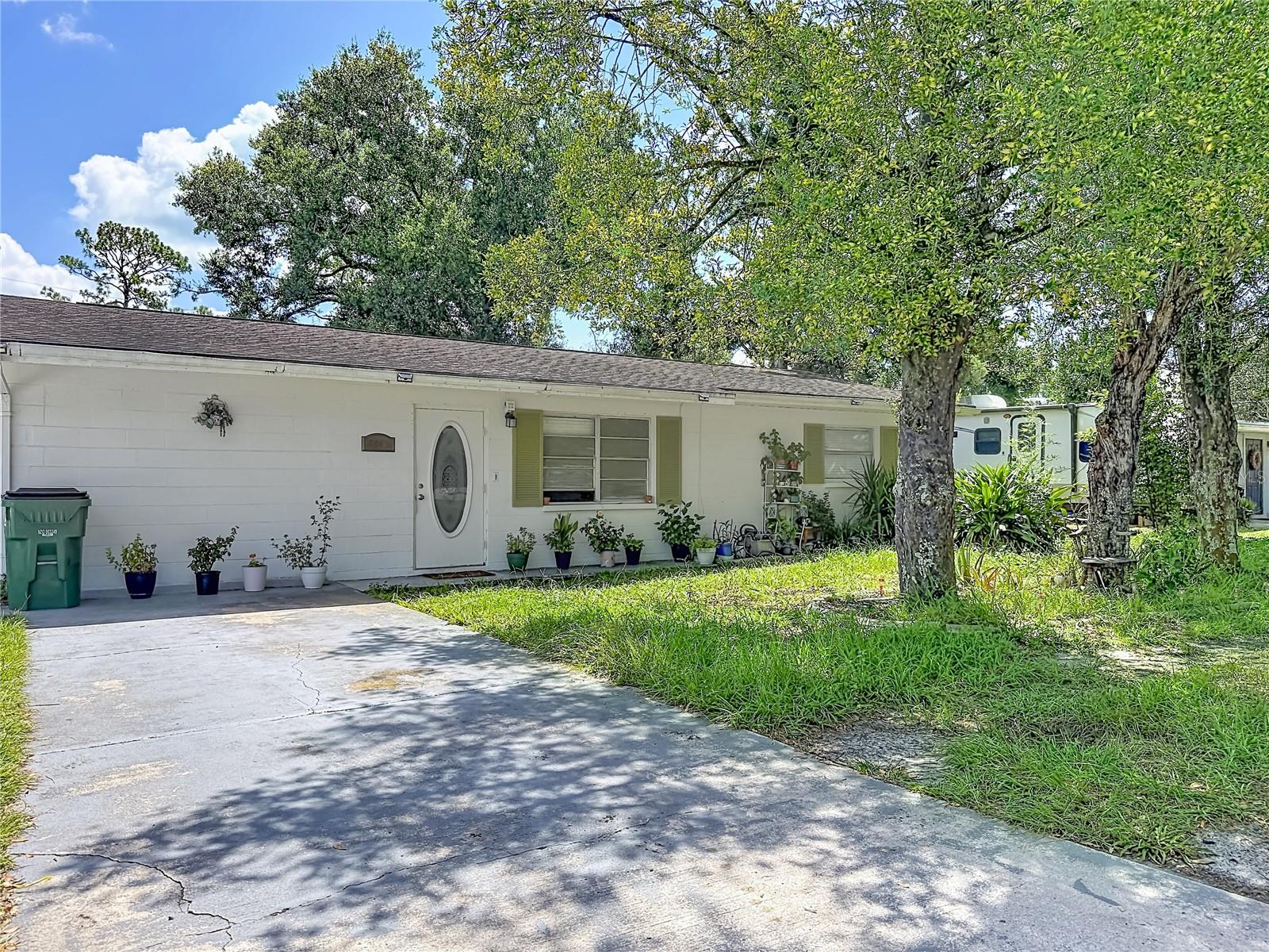 5942 20TH ST, Zephyrhills FL 33542
