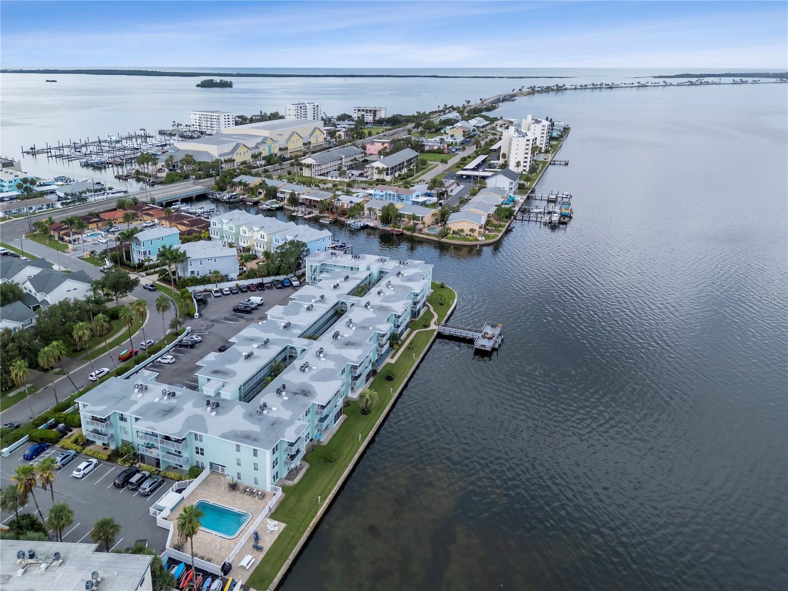 464 N PAULA DR #211, Dunedin FL 34698