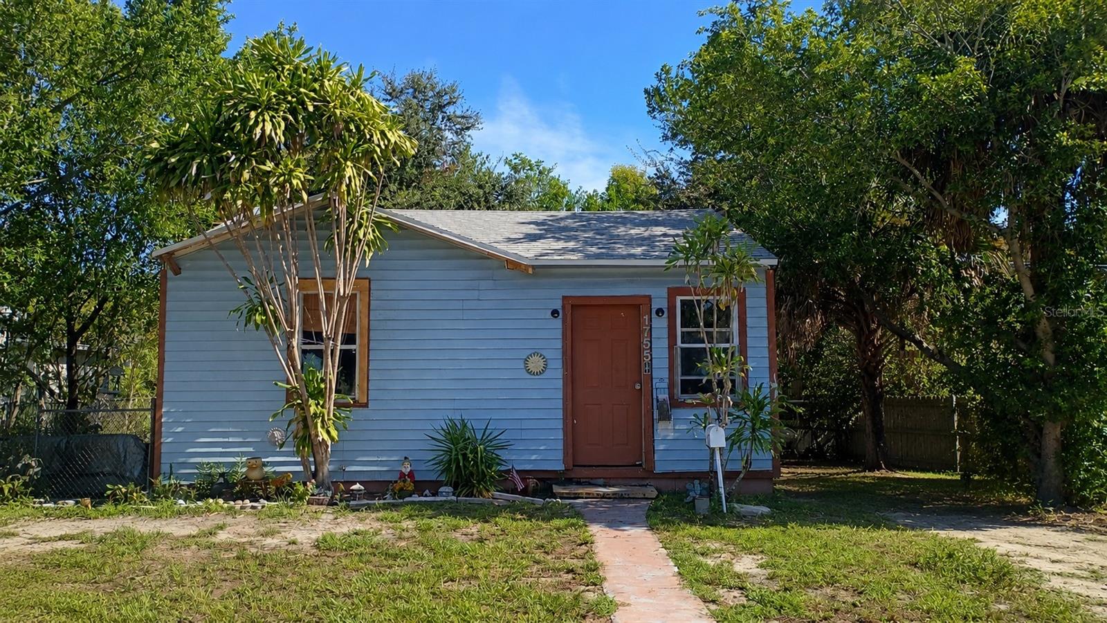 1755 34TH AVE N, St Petersburg FL 33713