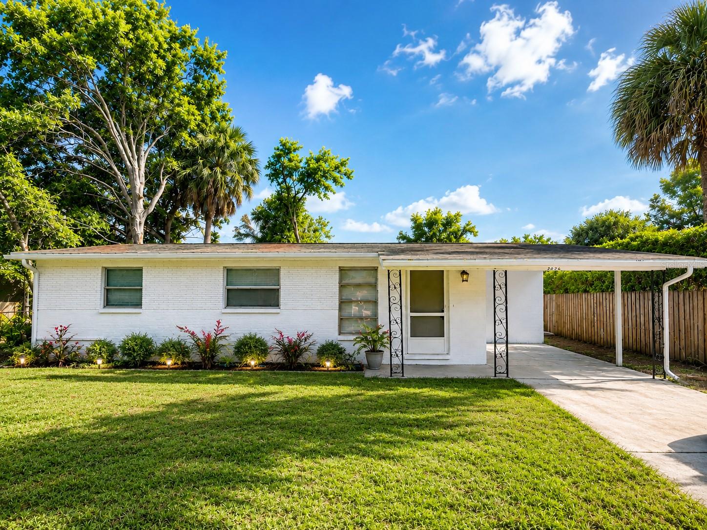 2318 E 111TH AVE, Tampa FL 33612