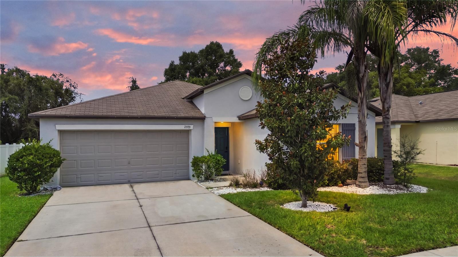 2979 MOULDEN HOLLOW DR, Zephyrhills FL 33540