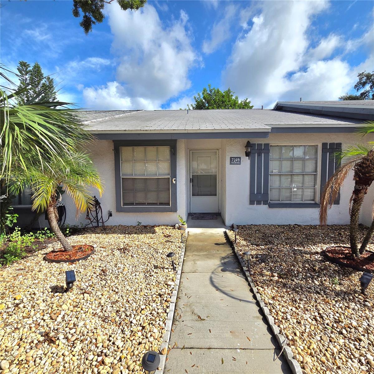 7249 PARKSIDE VILLAS DR N, St Petersburg FL 33709