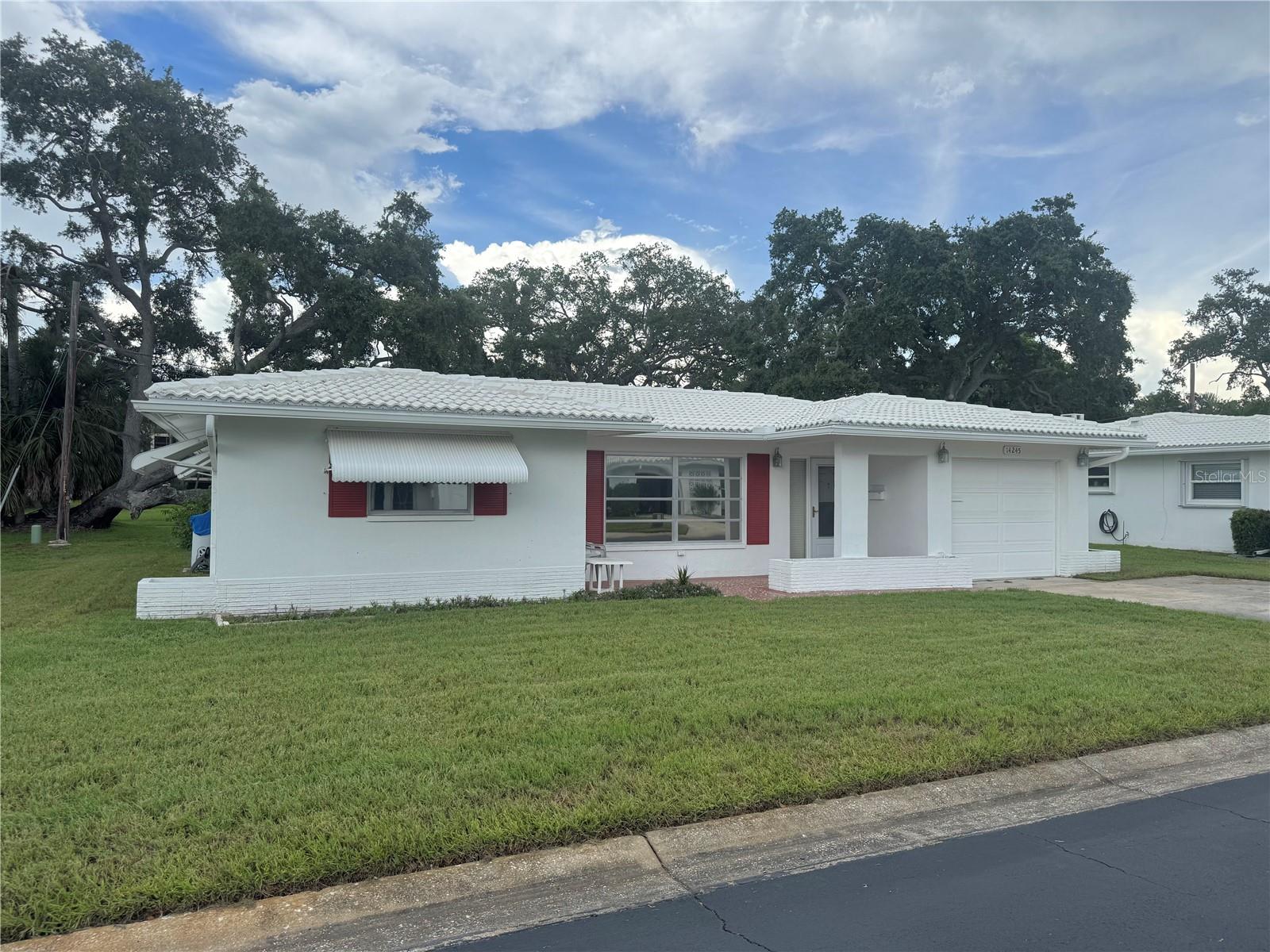 14245 93RD AVE, Seminole FL 33776