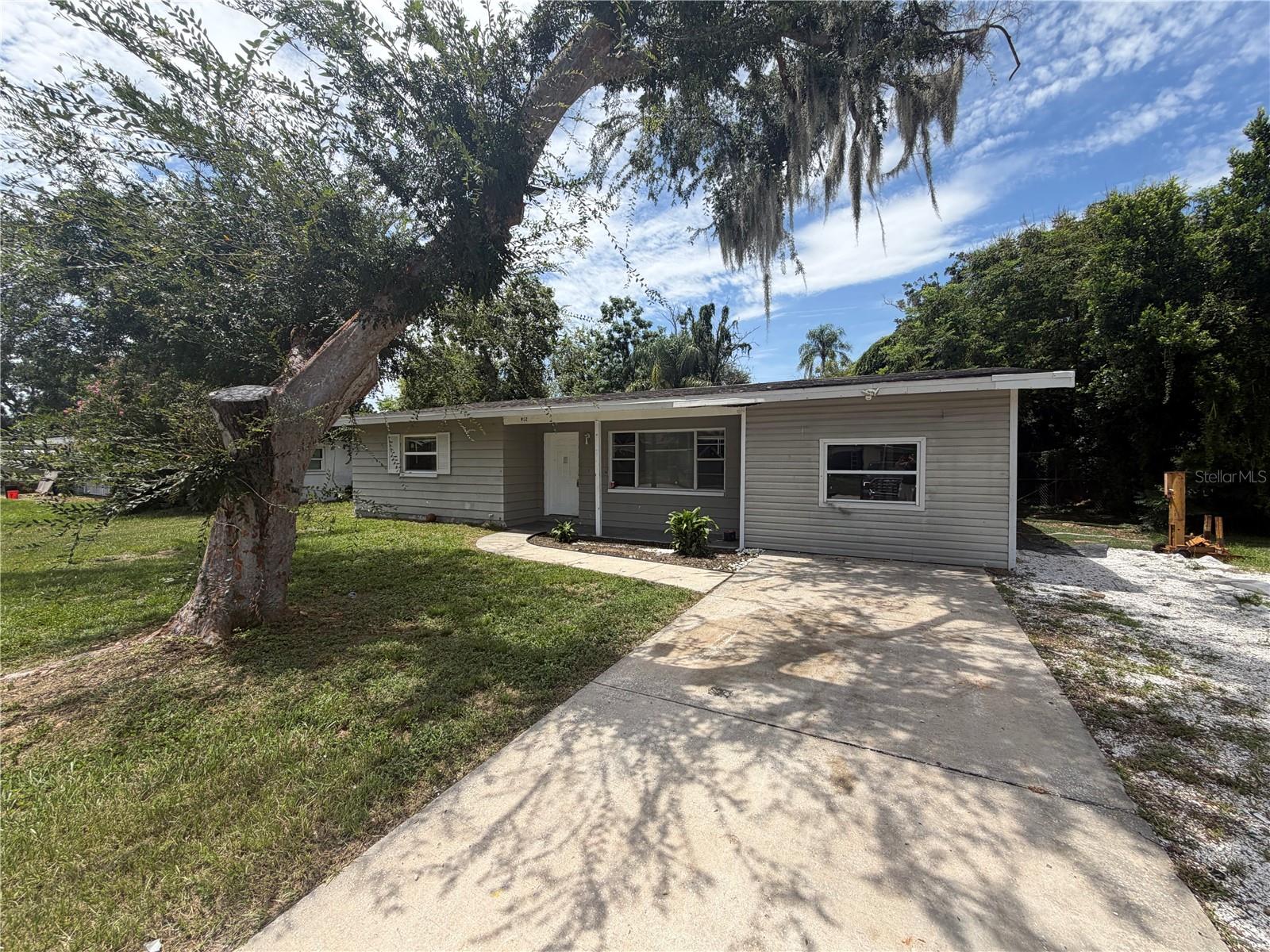 912 SKYVIEW DR, Brandon FL 33510