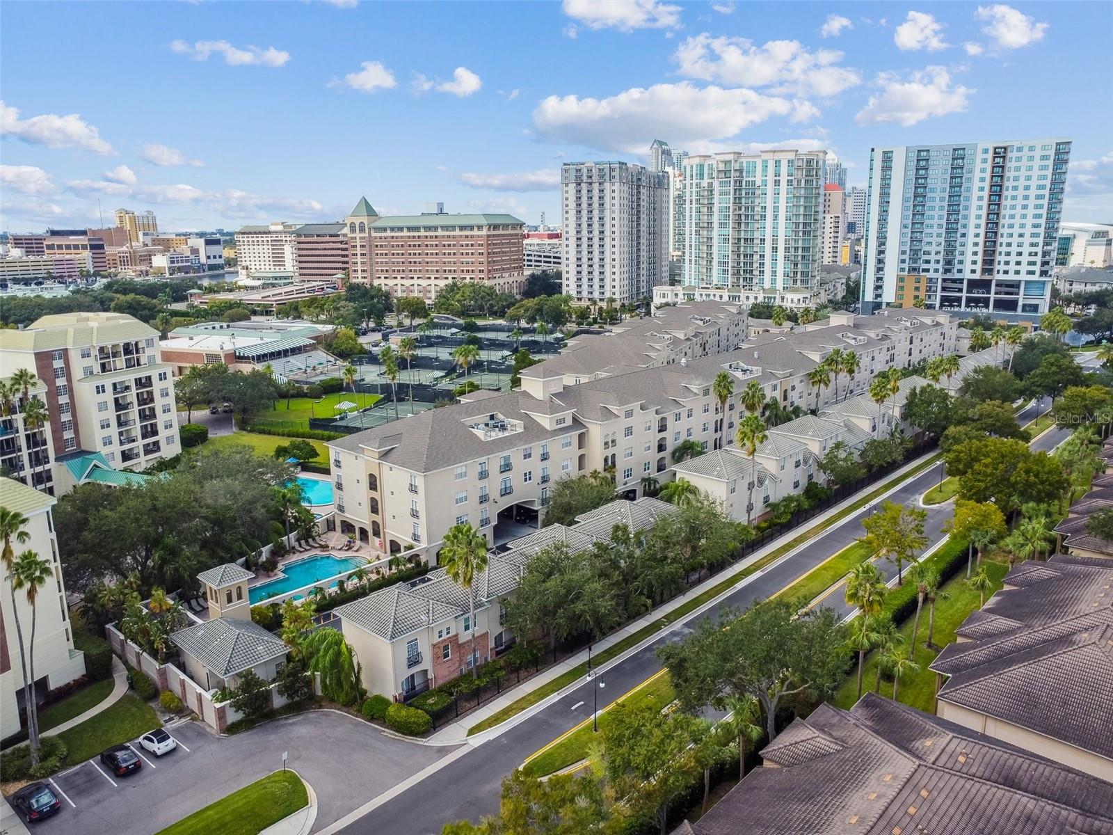 501 KNIGHTS RUN AVE #2211, Tampa FL 33602