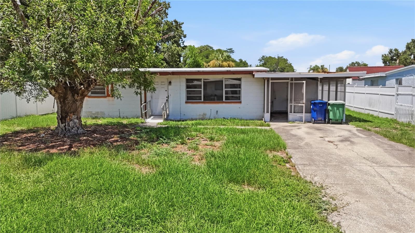 4003 W MONTGOMERY TER, Tampa FL 33616