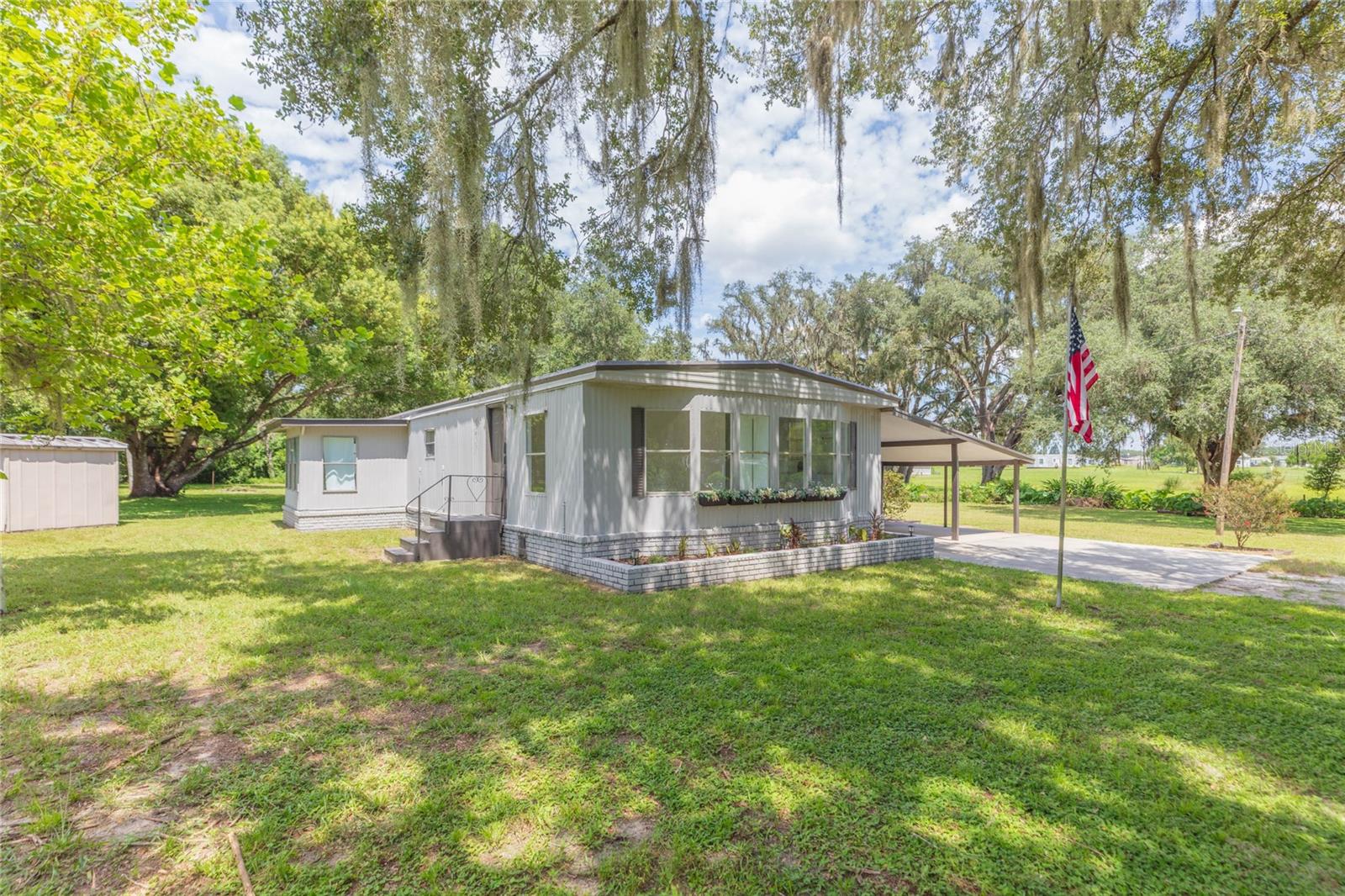 4211 LOWELL LN, Zephyrhills FL 33541
