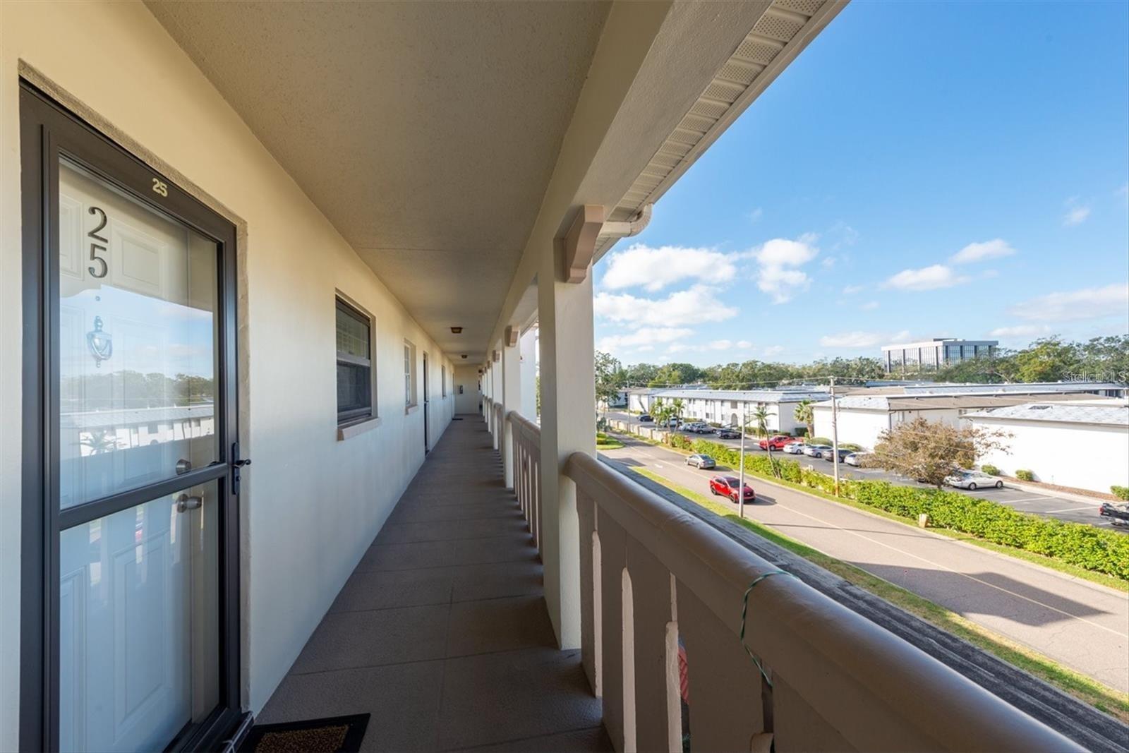 19029 US HIGHWAY 19 N #8-25, Clearwater FL 33764