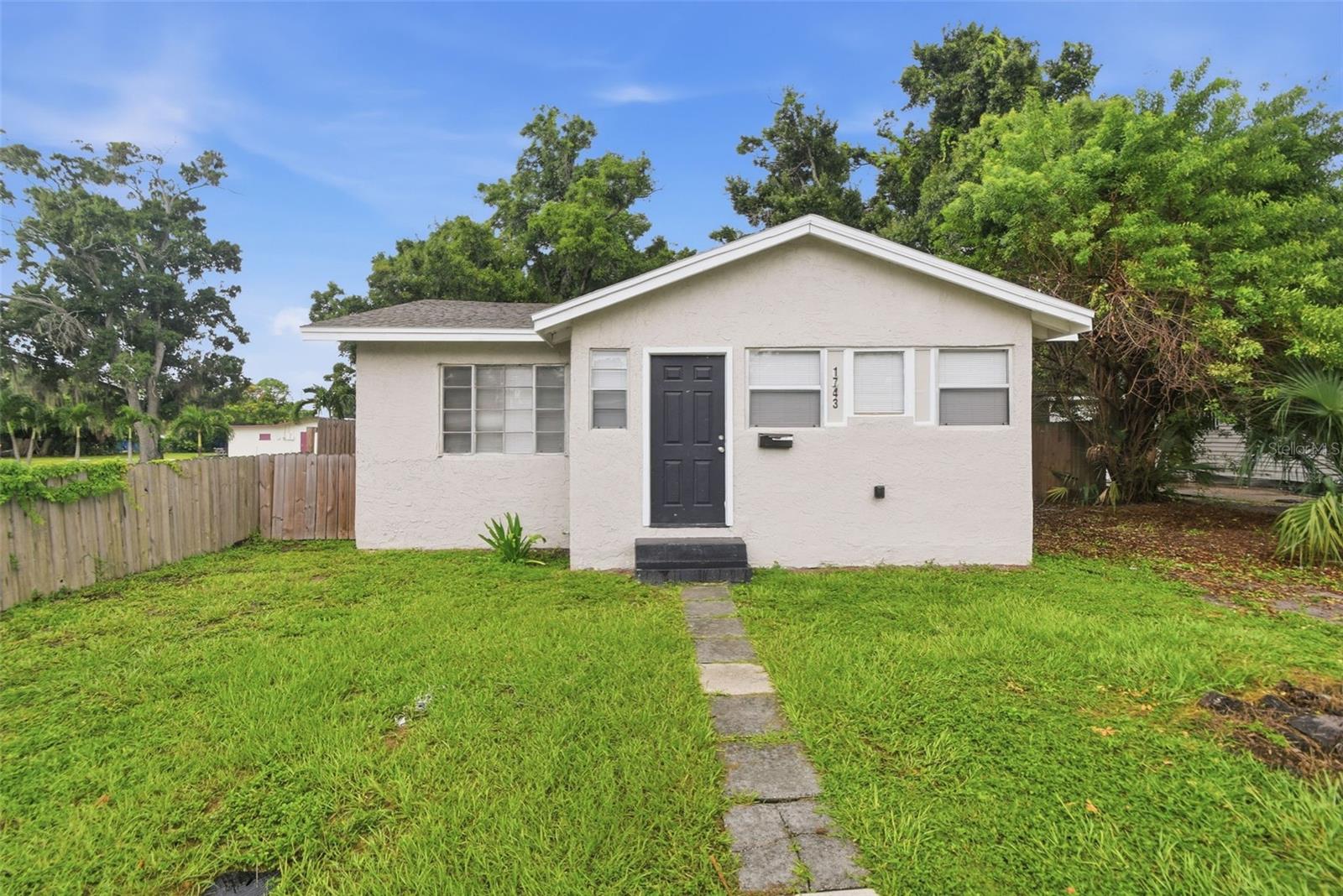 1743 30TH ST S, St Petersburg FL 33712