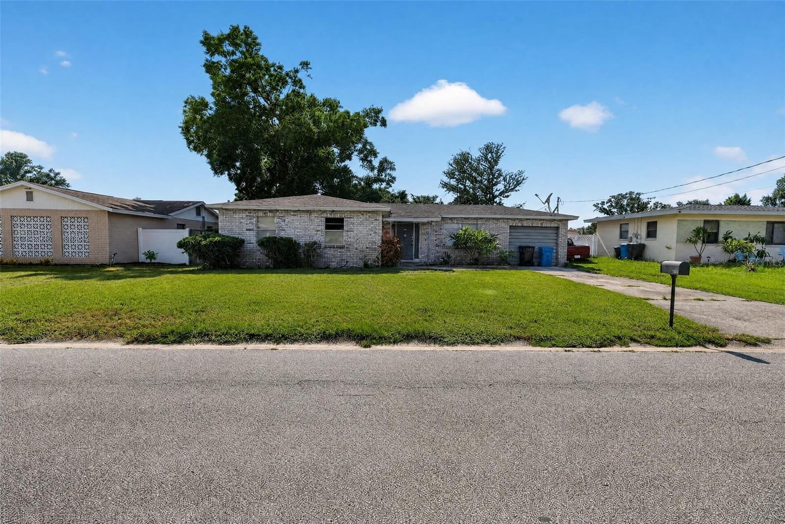 7318 KINGSBURY CIR, Tampa FL 33610