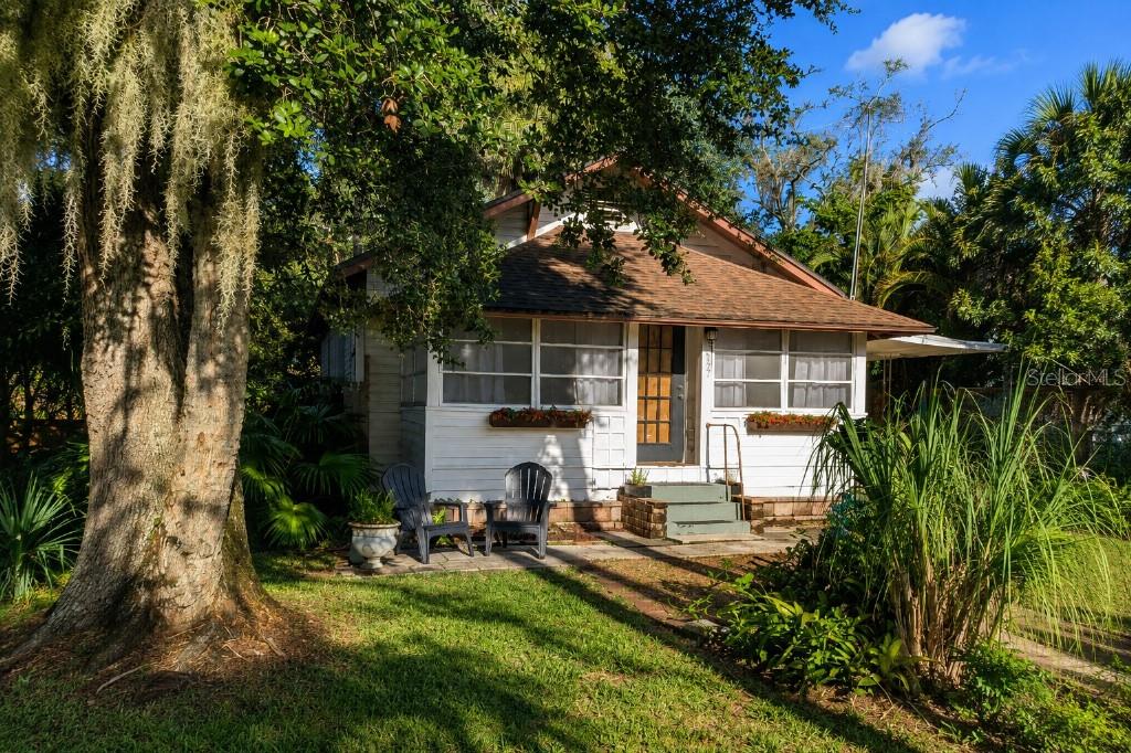 7427 CHAPEL AVE, New Port Richey FL 34652