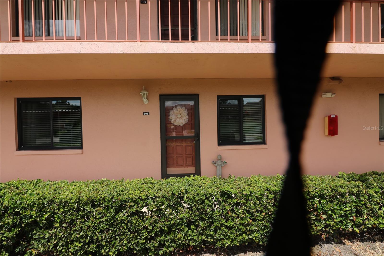 105 LAKESIDE CT #6, Oldsmar FL 34677