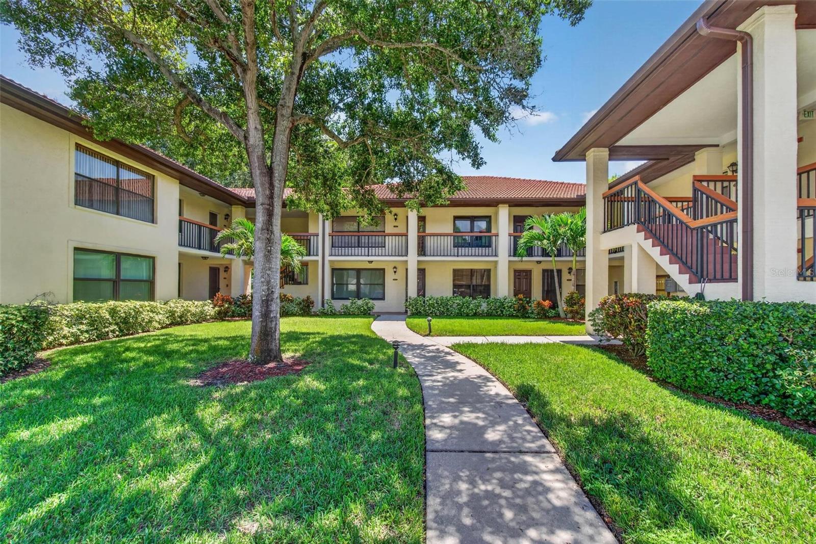 1602 HAMMOCK PINE BLVD #1602, Clearwater FL 33761