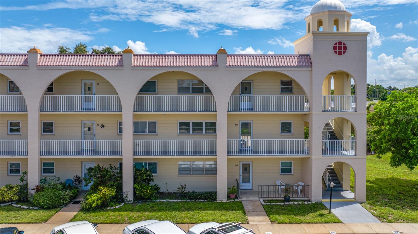 2258 WORLD PARKWAY BLVD W #40, Clearwater FL 33763